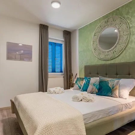 Dito - 4 Stars Apartament