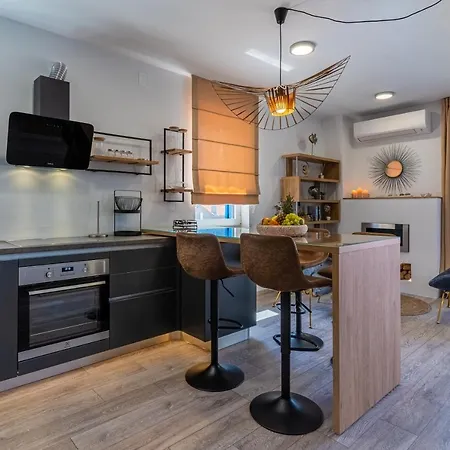 Dito - 4 Stars Apartament