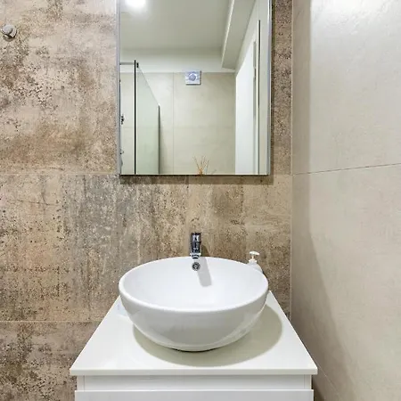 Dito - 4 Stars Apartament Cres