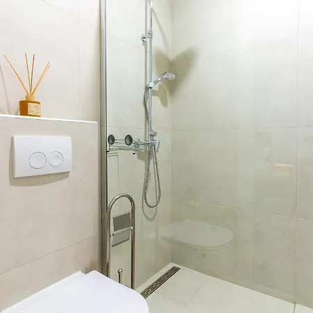 Dito - 4 Stars Lejlighed Cres